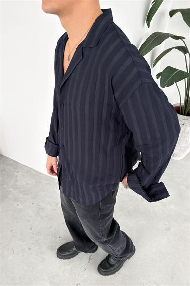 Lacivert Şerit Detay Relaxed Gömlek