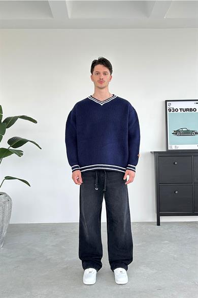 Lacivert V Yaka Triko Oversize Kazak