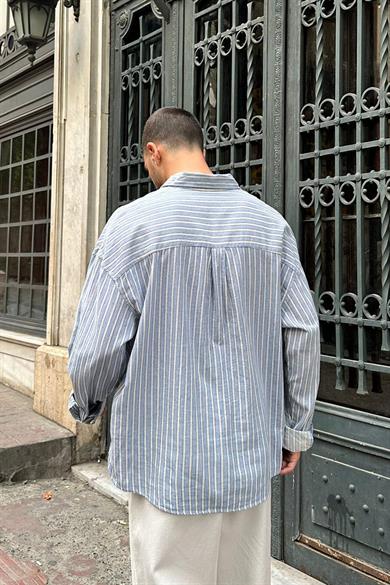 Mavi Çizgili Ön Cep Flower Nakış Detay GO Oversize Gömlek
