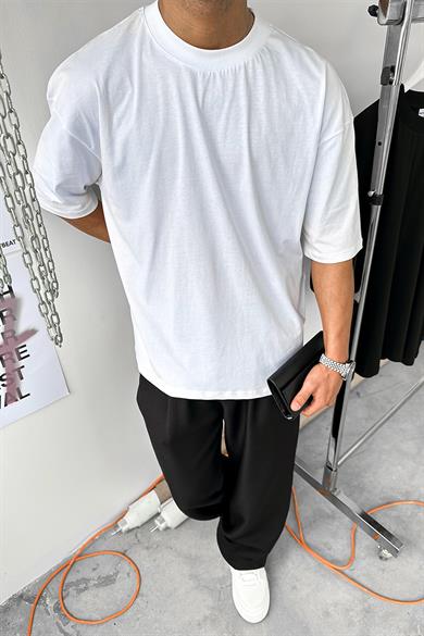 Optik Beyaz Cozy Basic Oversize Tişört