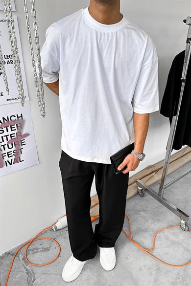 Optik Beyaz Cozy Basic Oversize Tişört