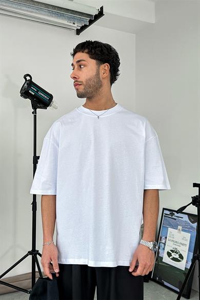 Optik Beyaz Cozy Basic Soft Oversize Tişört