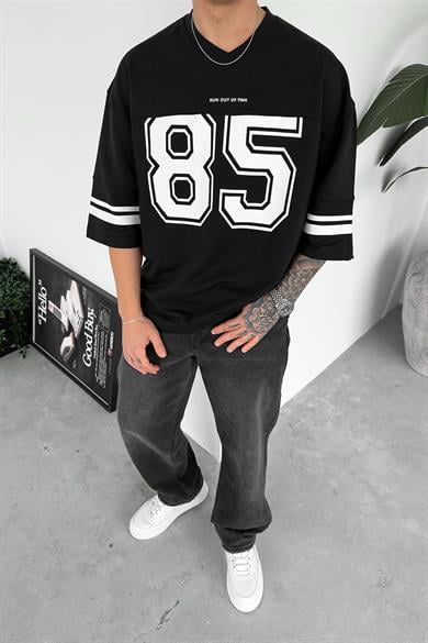 Siyah 85 Baskılı Oversize Forma Tişört