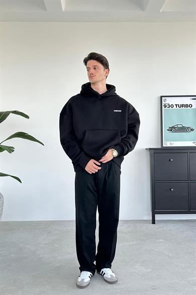 Siyah Art Director Oversize Sweatshirt