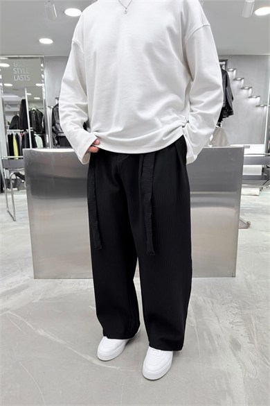 Siyah Beli Kuşaklı Fitilli Süper Baggy Pantolon