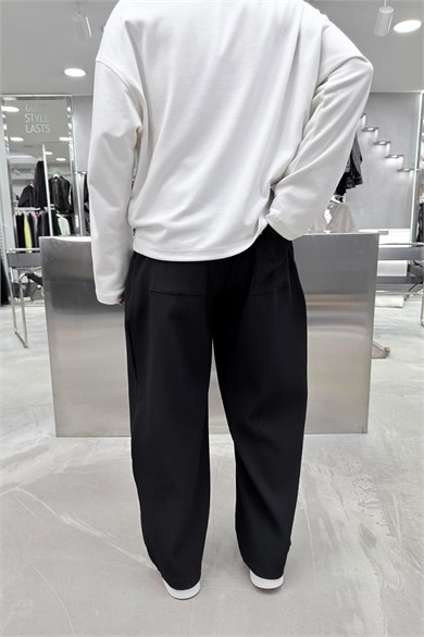 Siyah Beli Kuşaklı Fitilli Süper Baggy Pantolon
