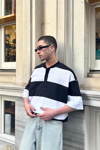 Siyah Çizgili Düğmeli Yakasız BS Oversize Tişört