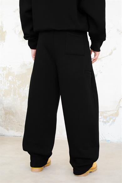 Siyah Cozy Basic Pileli Baggy Eşofman