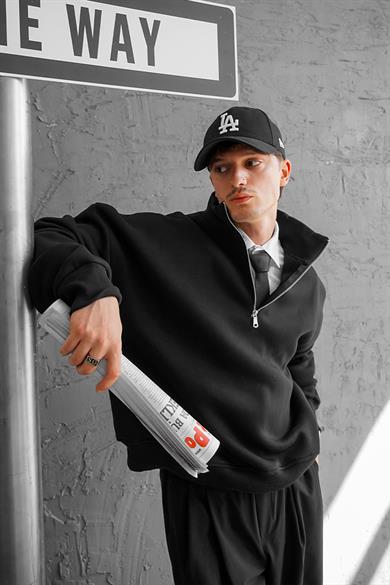 Siyah Cozy Basic Yarım Fermuar Oversize Sweatshirt