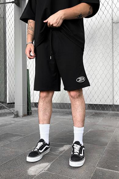 Siyah Dash Nakış Detay U7 Relaxed Fit Şort