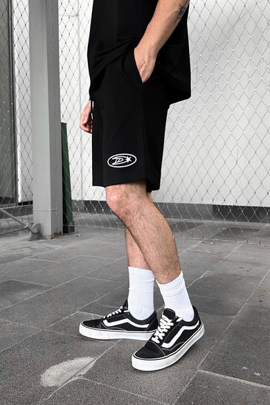 Siyah Dash Nakış Detay U7 Relaxed Fit Şort