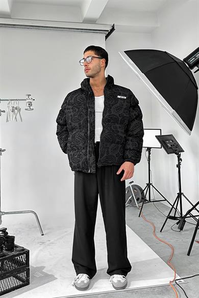 Siyah Etnik Kabartma Detay Oversize Puffer Mont