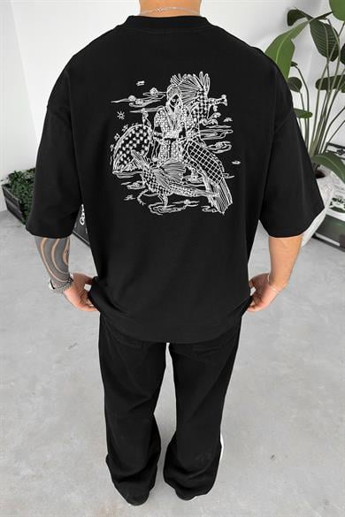 Siyah Etnik Nakışlı Oversize Tişört