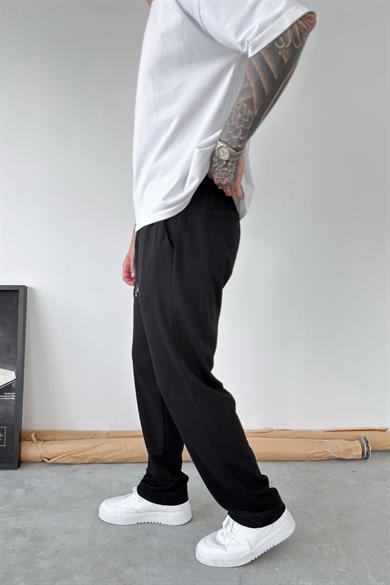 Siyah Fitilli Basic Relaxed Pantolon