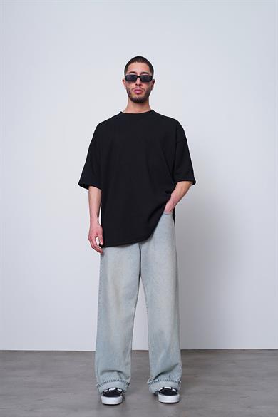 Siyah Fitilli Basic Yırtmaç Detay O7 MH Oversize Tişört
