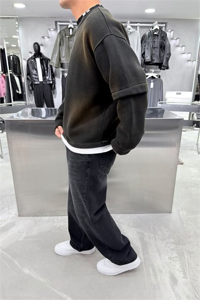 Siyah Kabartma Detaylı Yıkamalı Boxy Kalıp Sweatshirt