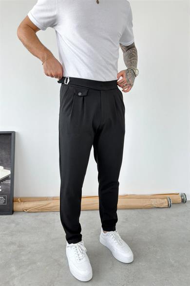 Siyah Kemer Detaylı Regular Fit Kumaş Pantolon