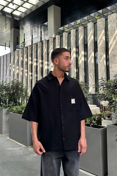 Siyah Keten Ön Cep Nakış Detay S8 BS Oversize Gömlek