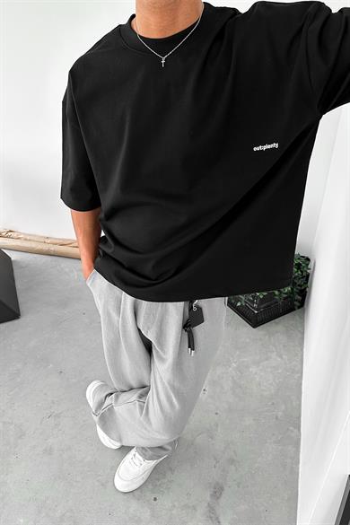 Siyah Minimalism OUTPLENTY PREMİUM Oversize Tişört