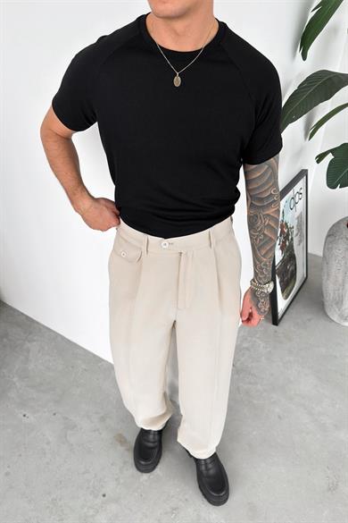 Siyah Parça Dokulu Triko Tişört