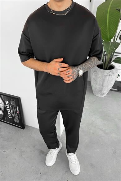 Siyah Patch Detay Likralı Boyfriend Pantolon