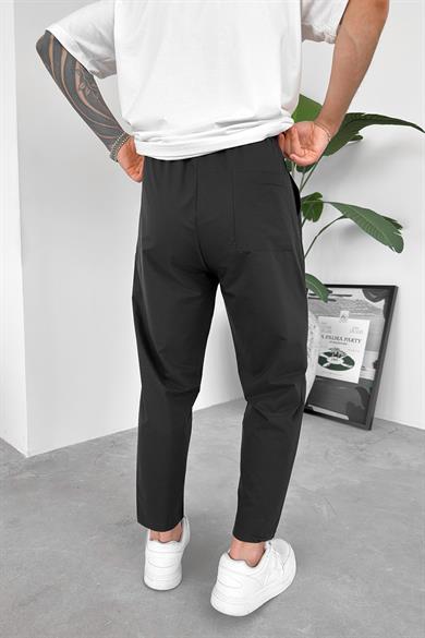 Siyah Patch Detay Paraşüt Boyfriend Pantolon