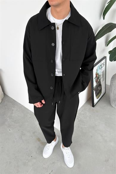 Siyah Patch Detaylı Relaxed Fit Boxy Ceket