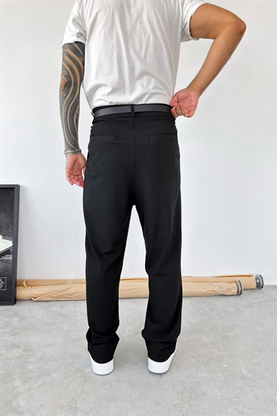 Siyah Pileli Baggy Fit Kumaş Pantolon