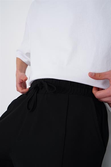 Siyah Pileli Beli Lastikli Kumaş EL Baggy Pantolon