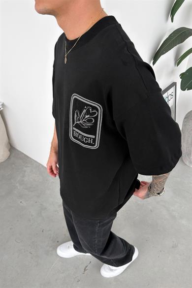 Siyah Premium Nakış Detay Oversize Tişört