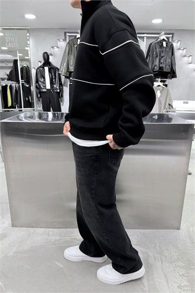 Siyah Şerit Detaylı Yarım Fermuarlı Oversize Sweatshirt