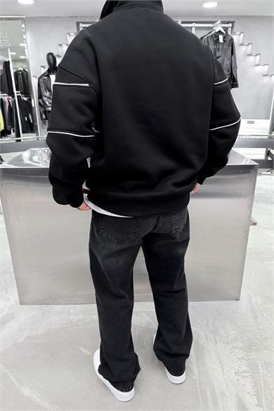 Siyah Şerit Detaylı Yarım Fermuarlı Oversize Sweatshirt