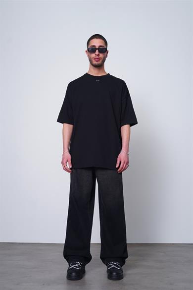 Siyah Siyah Dokulu Beyond MH Oversize Tişört