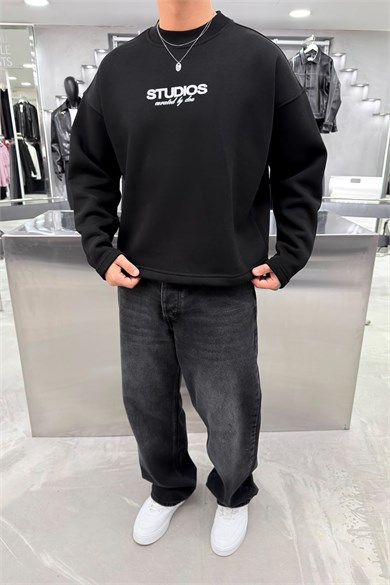 Siyah Studios Baskılı Boxy Fit Sweatshirt