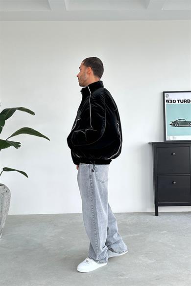 Siyah Tasarım Şerit Detay Oversize Şişme Mont