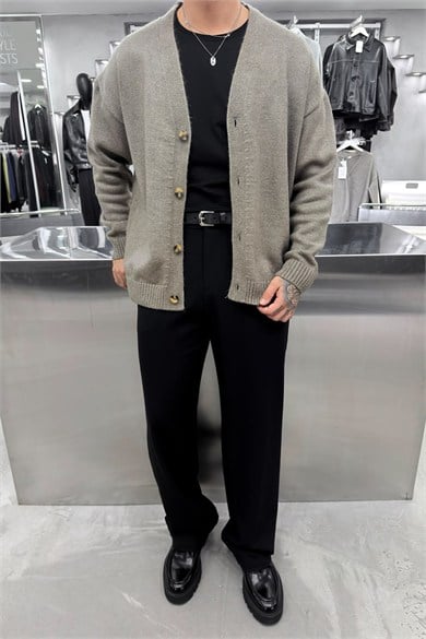 Taba Düğmeli V Yaka Oversize Triko Hırka