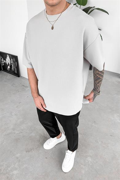 Taş Dokuma Yırtmaç Detay Oversize Tişört