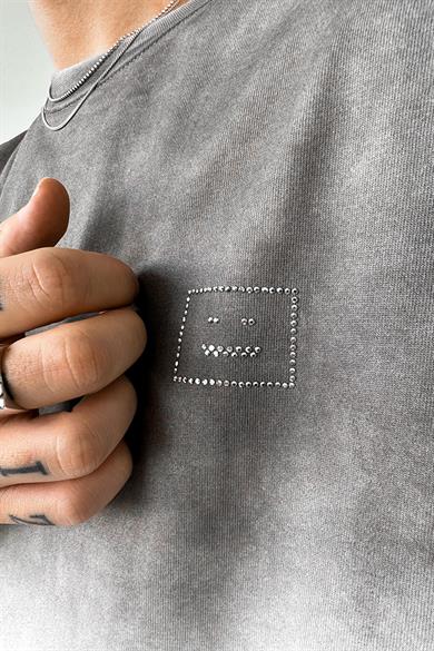 Taş İşleme Detaylı Batik Yıkama Oversize Tişört