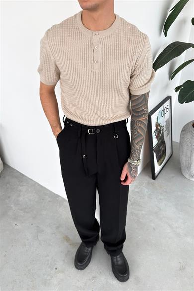 Taş Örme Desenli Düğmeli Yaka Relaxed Tişört