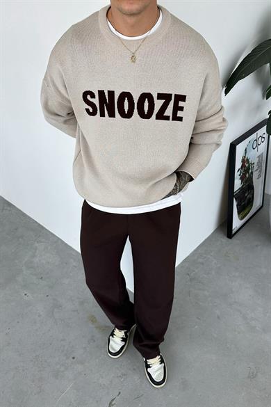 Taş Snooze Baskılı Triko Kazak