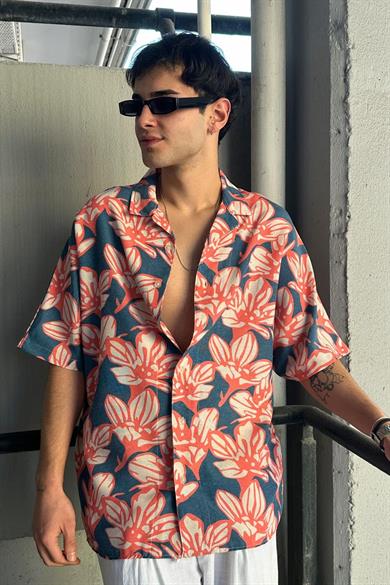 Yavruağzı Mavi Mix Flower Detay Yavruağzı Oversize Keten Gömlek