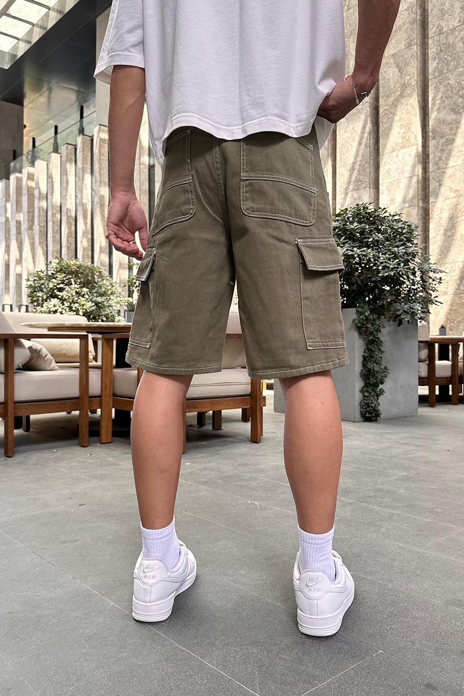 Haki Kargo Cepli Beyaz Ters Dikişli DL Baggy Kot Şort