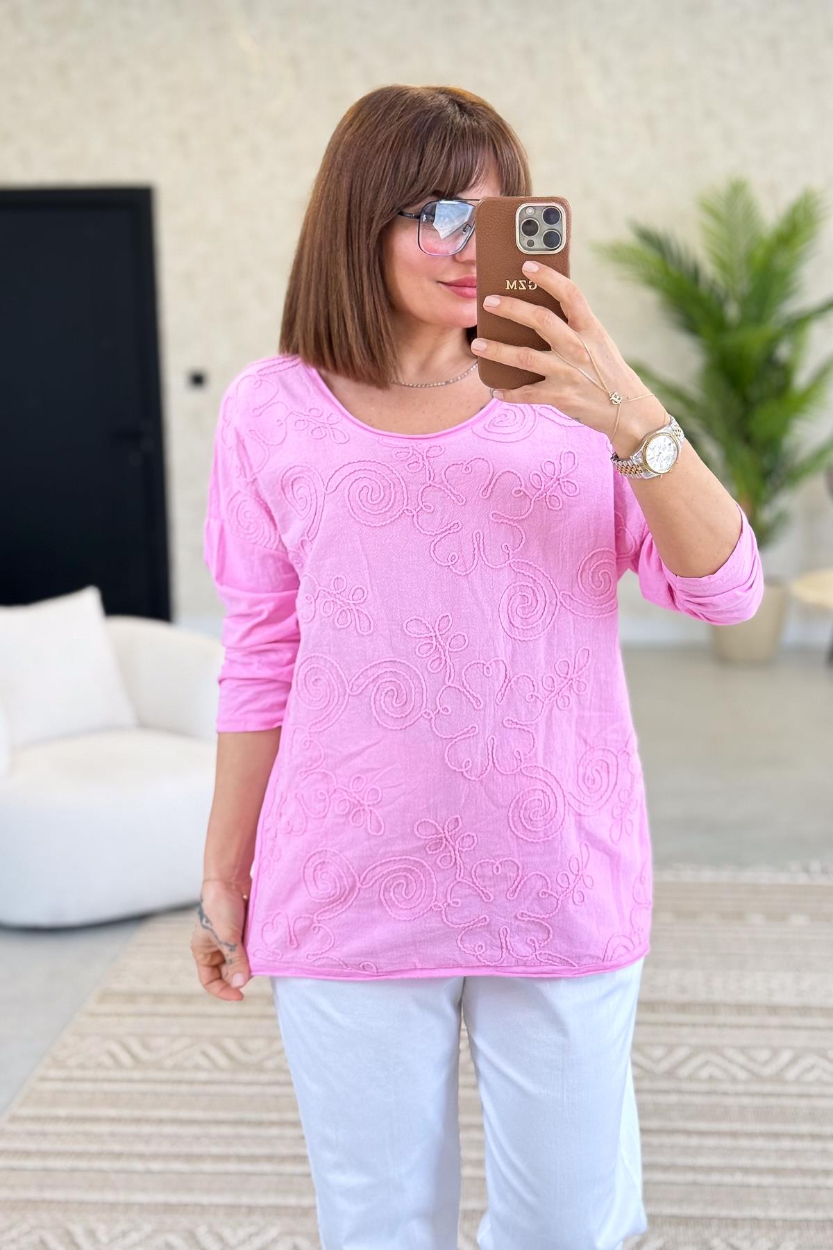 Çiçek Kabartma Detaylı Pamuklu Bluz Pembe Renk