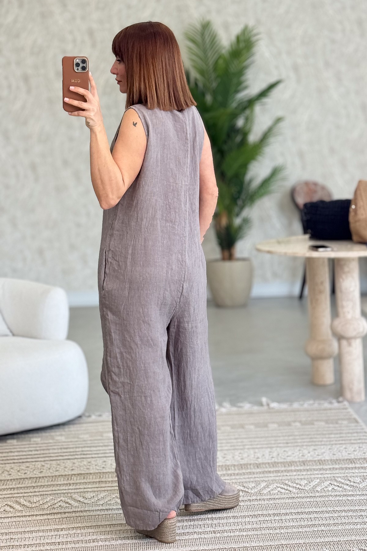 Fermuarlı Yandan Bağlamalı Kolsuz Keten Tulum Vizon Renk