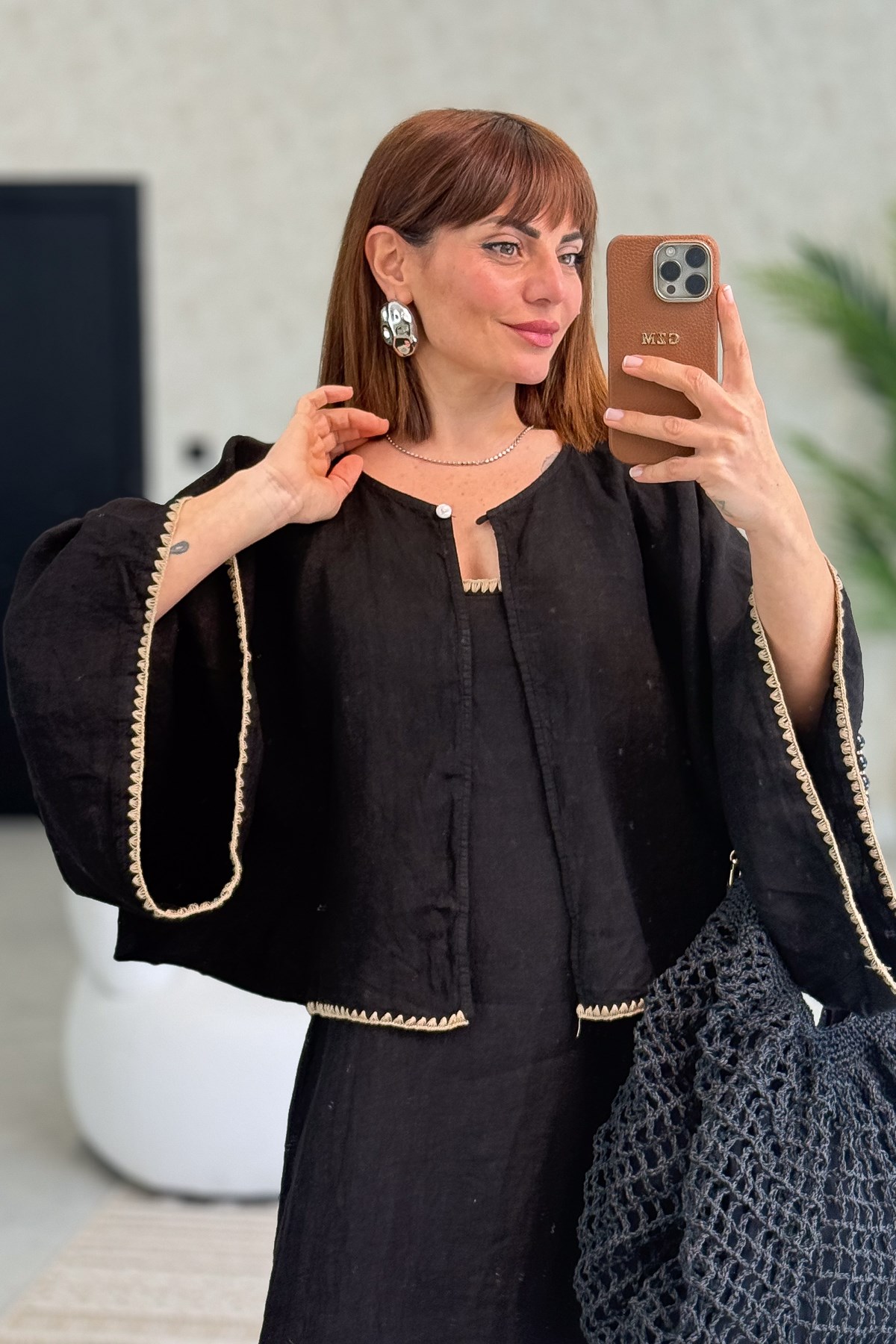 Kenarları Oya İşlemeli Keten Bolero Siyah Renk