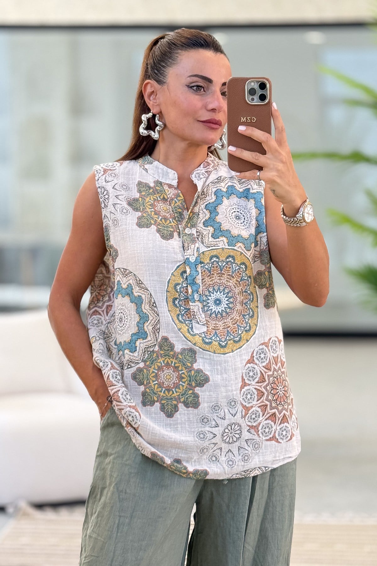 Mandala Desen Hakim Yaka 3 Düğmeli Pamuklu Gömlek Bej Renk
