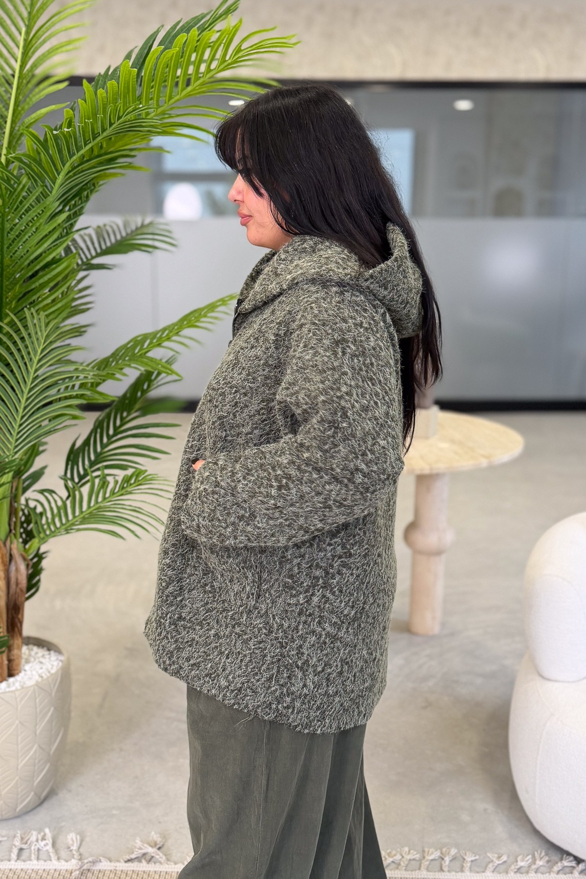 Oversize Kalıp Keçe Kaban Haki Renk