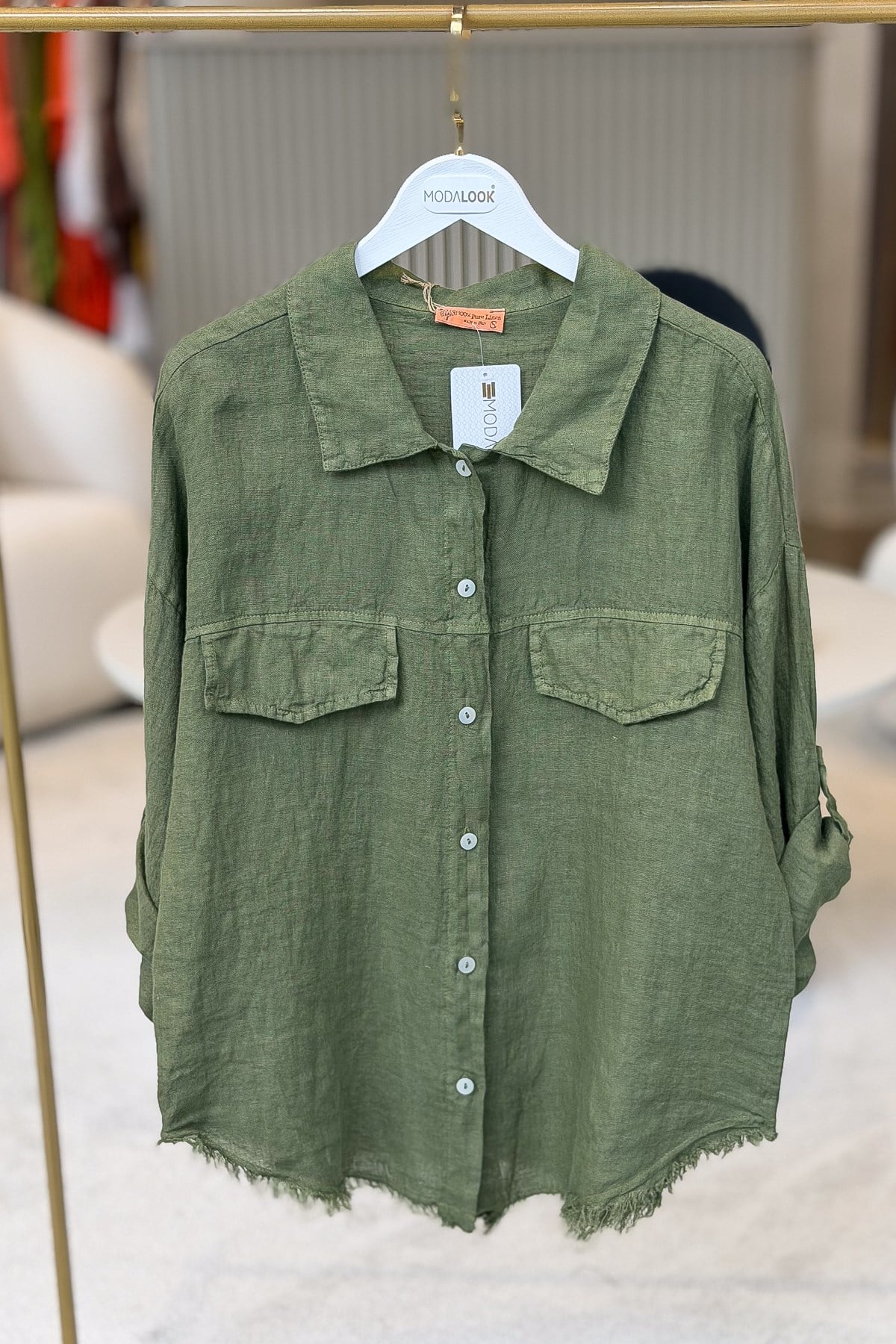 Sırtı Şerit Pullu Çift Cep Görünümlü Keten Gömlek Yağ Yeşili Renk