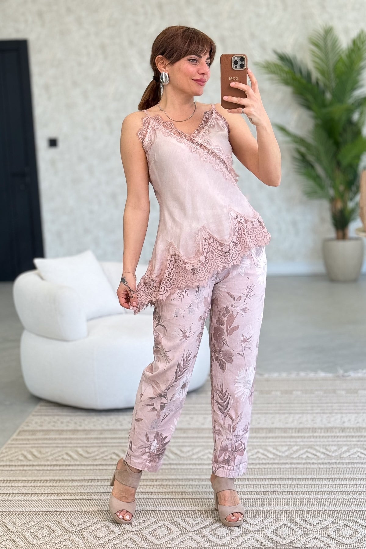 Soft Çiçek Desenli Likralı Pantolon Pudra Renk