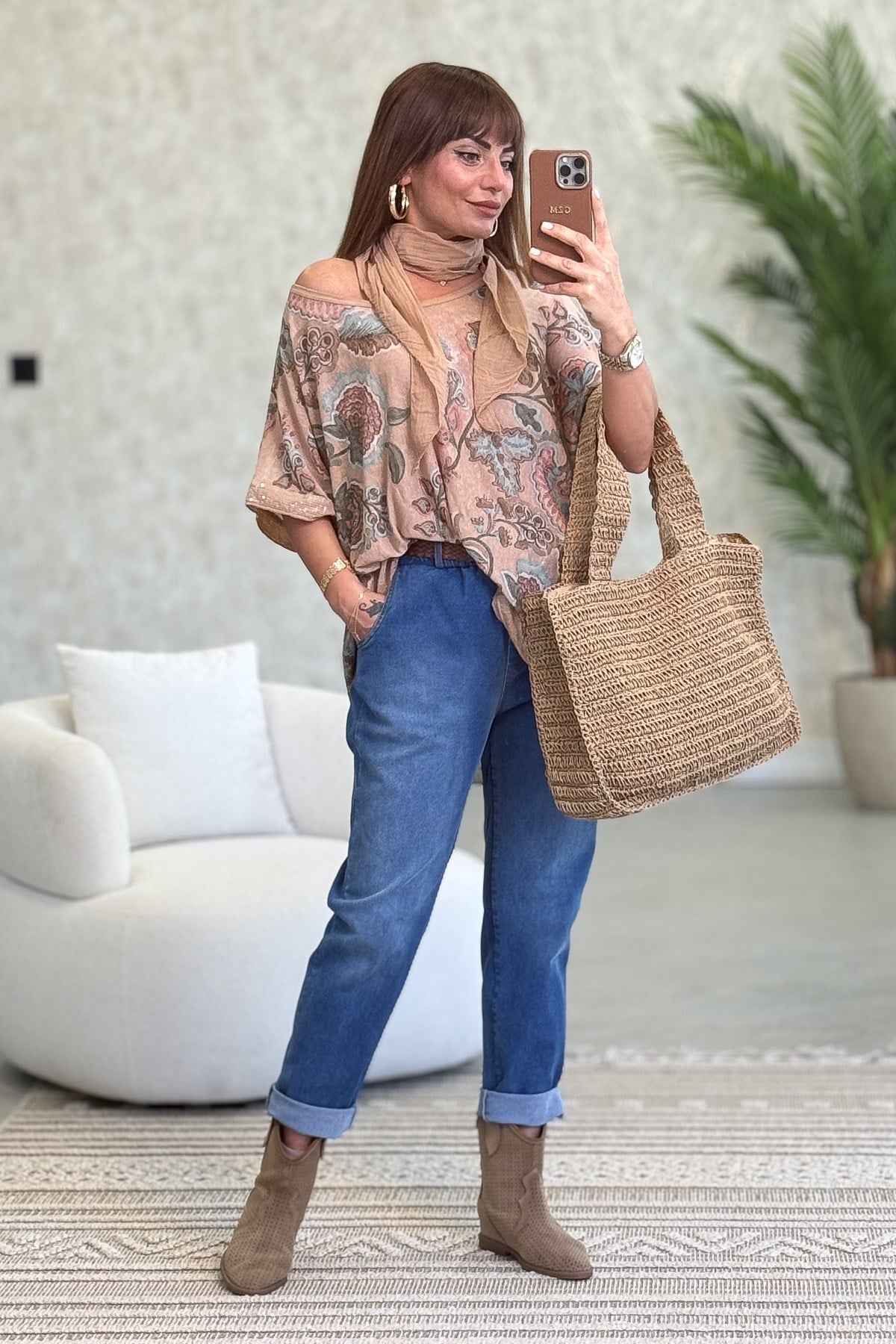 Soft Çiçek Desenli Pul Detaylı Şallı Bluz Camel Renk